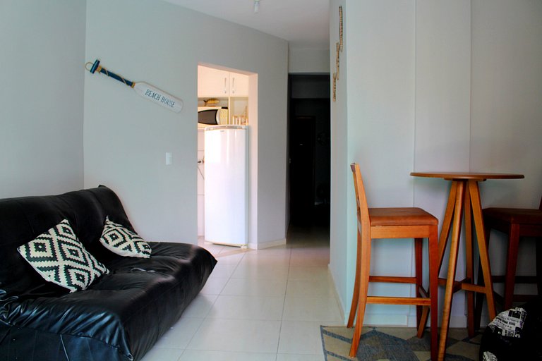 Apartamento na Praia do Tombo em Guarujá-SP