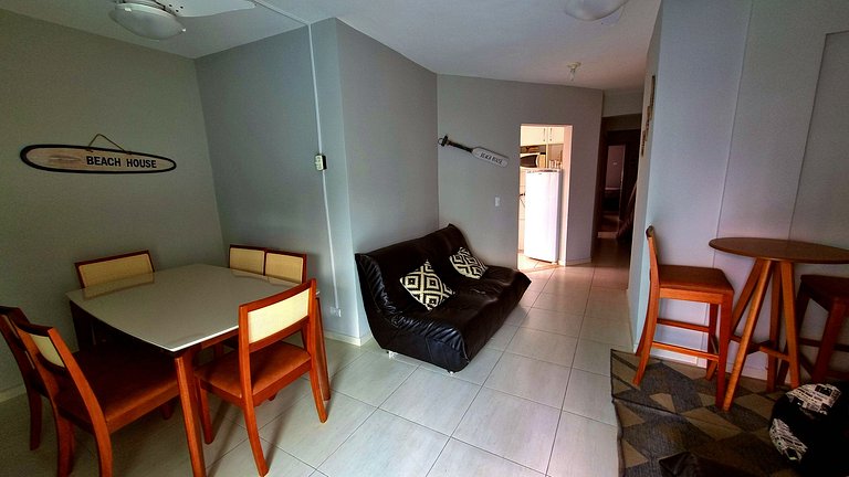 Apartamento na Praia do Tombo em Guarujá-SP
